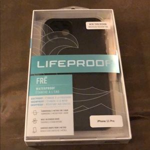 Lifeproof FRĒ CASE FOR iPHONE 11 PRO in Black NIB